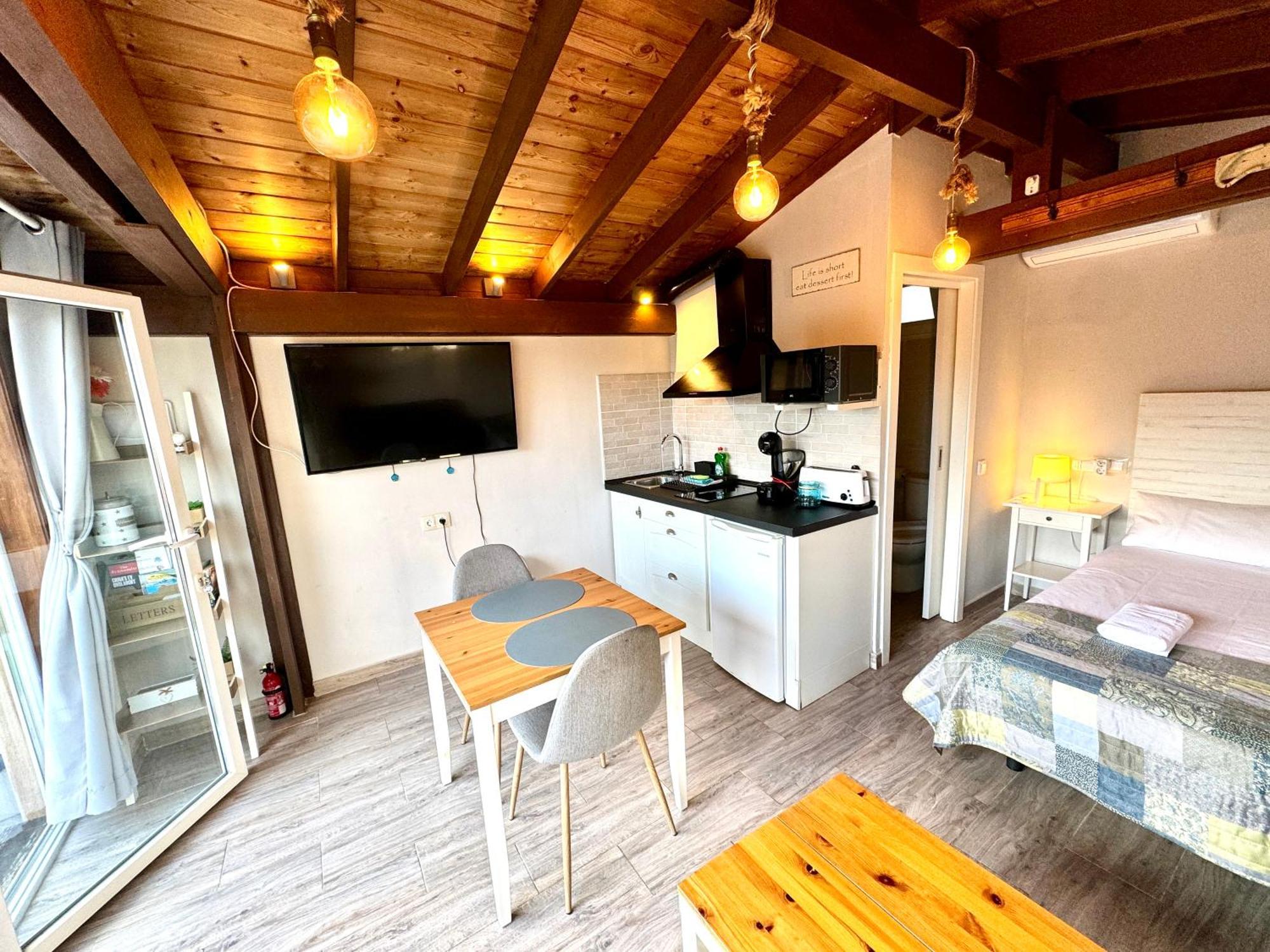 Puerto Marino 3 Casita-Estudio Con Jardin En La Playa מראה חיצוני תמונה