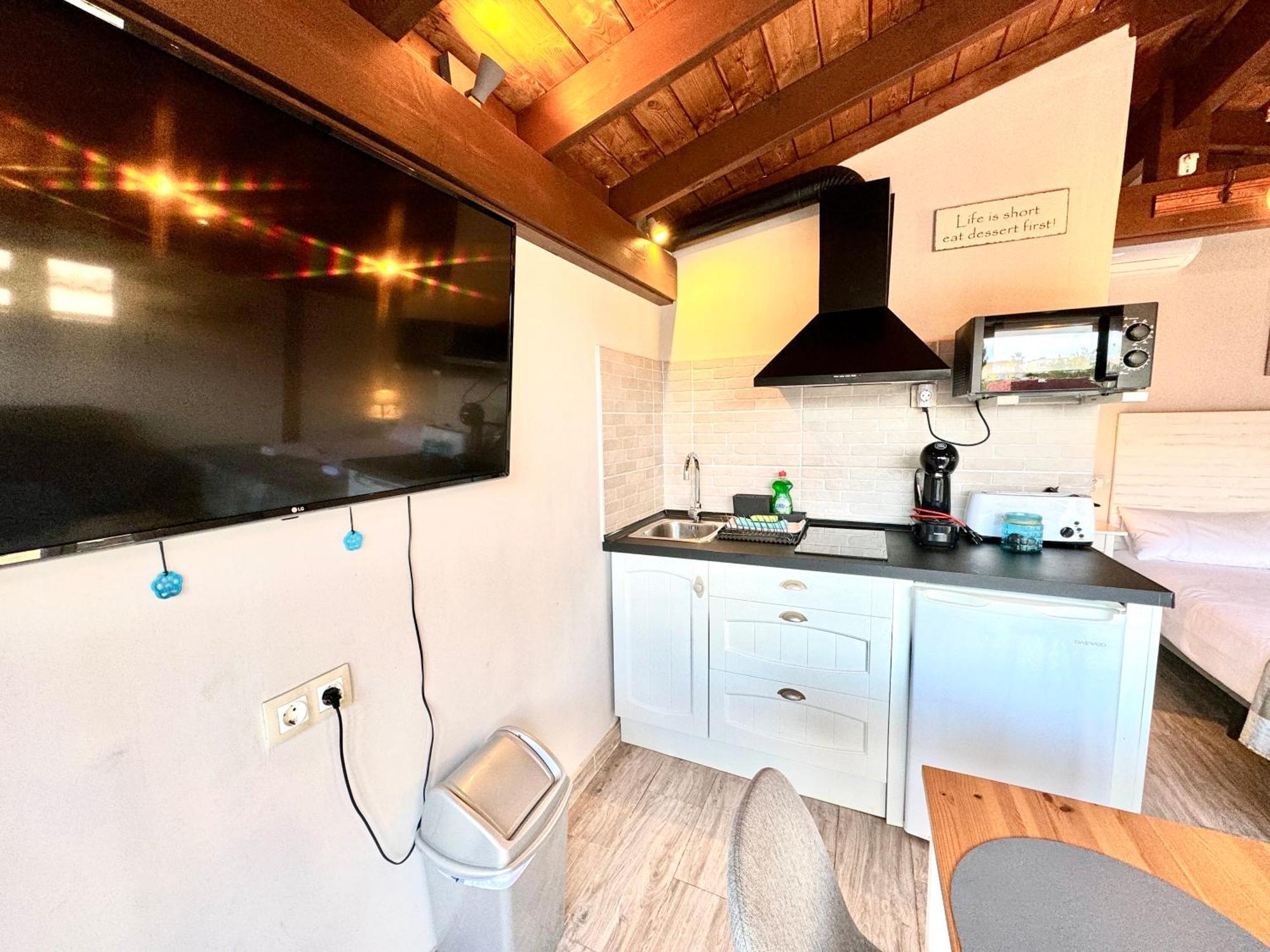 Puerto Marino 3 Casita-Estudio Con Jardin En La Playa מראה חיצוני תמונה